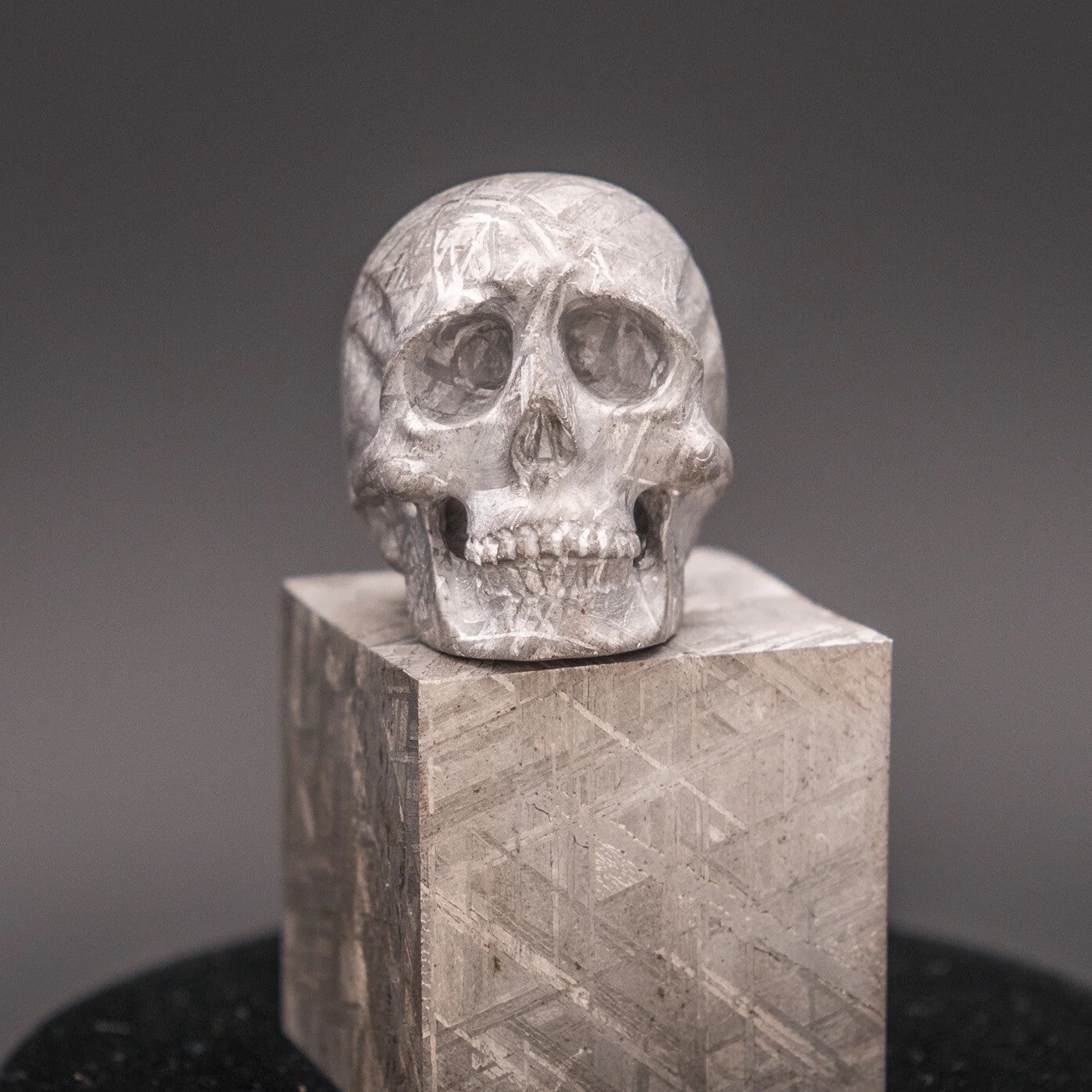 AMAZING Meteorite Skull 87g - Image 8